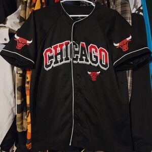 Chicago Bulls Black Button-Up Jersey